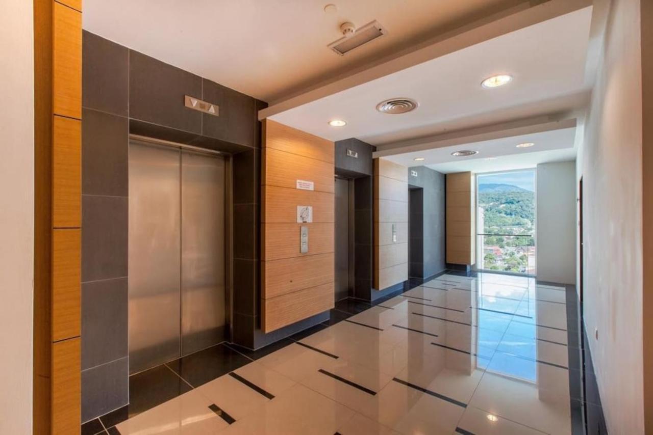 118 Residences By Travovo George Town Bagian luar foto